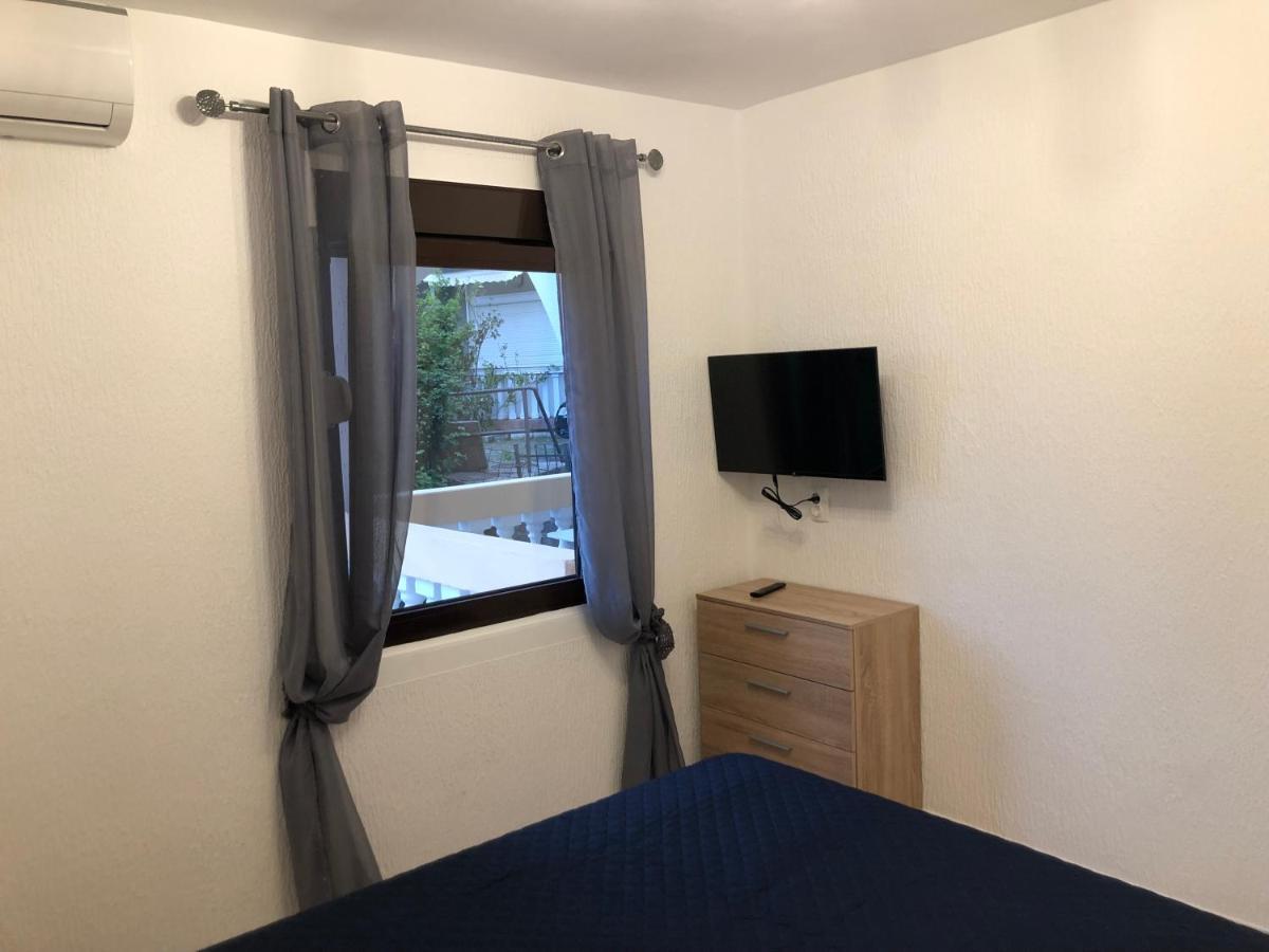 Apartmani Lime Petrovac Kültér fotó