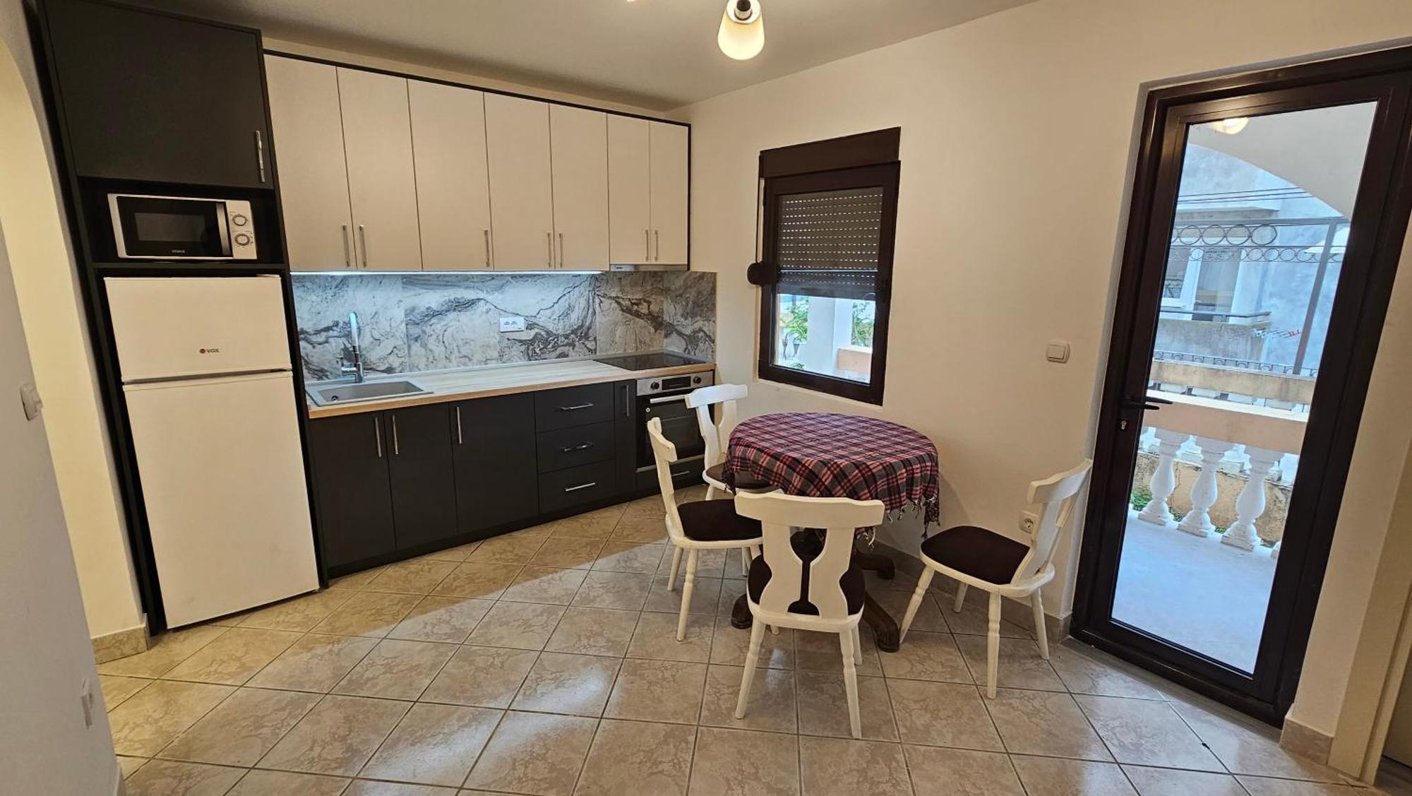 Apartmani Lime Petrovac Kültér fotó