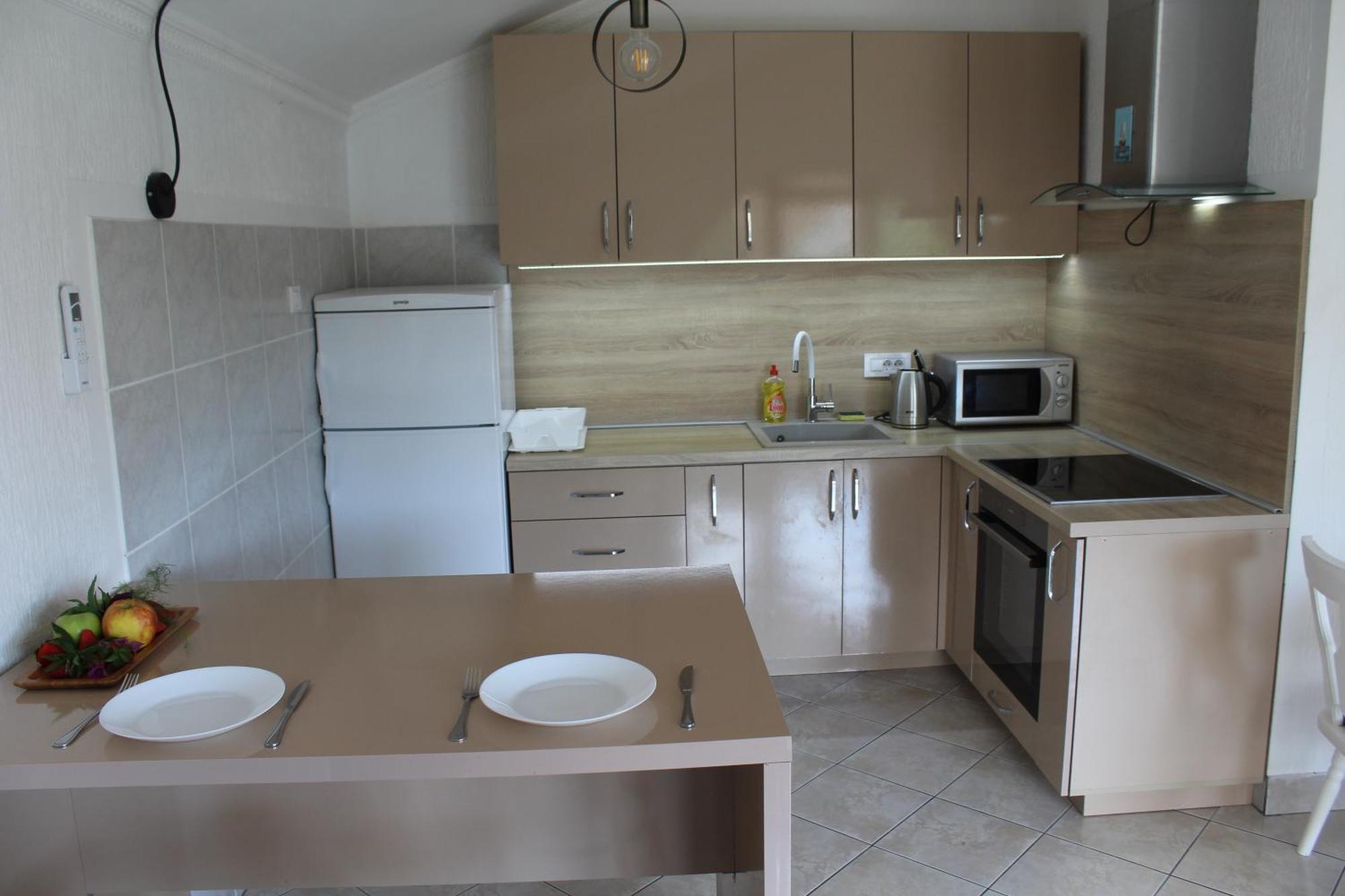 Apartmani Lime Petrovac Kültér fotó