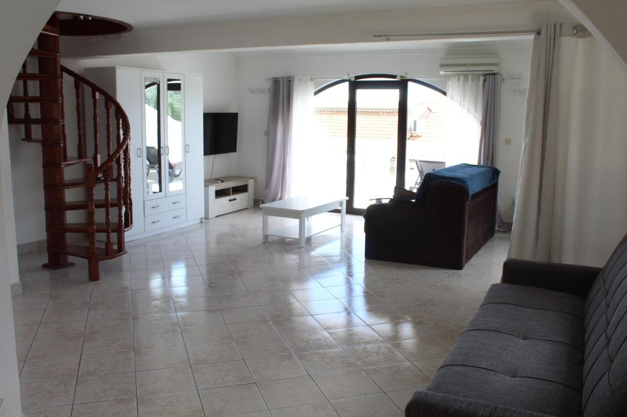 Apartmani Lime Petrovac Kültér fotó