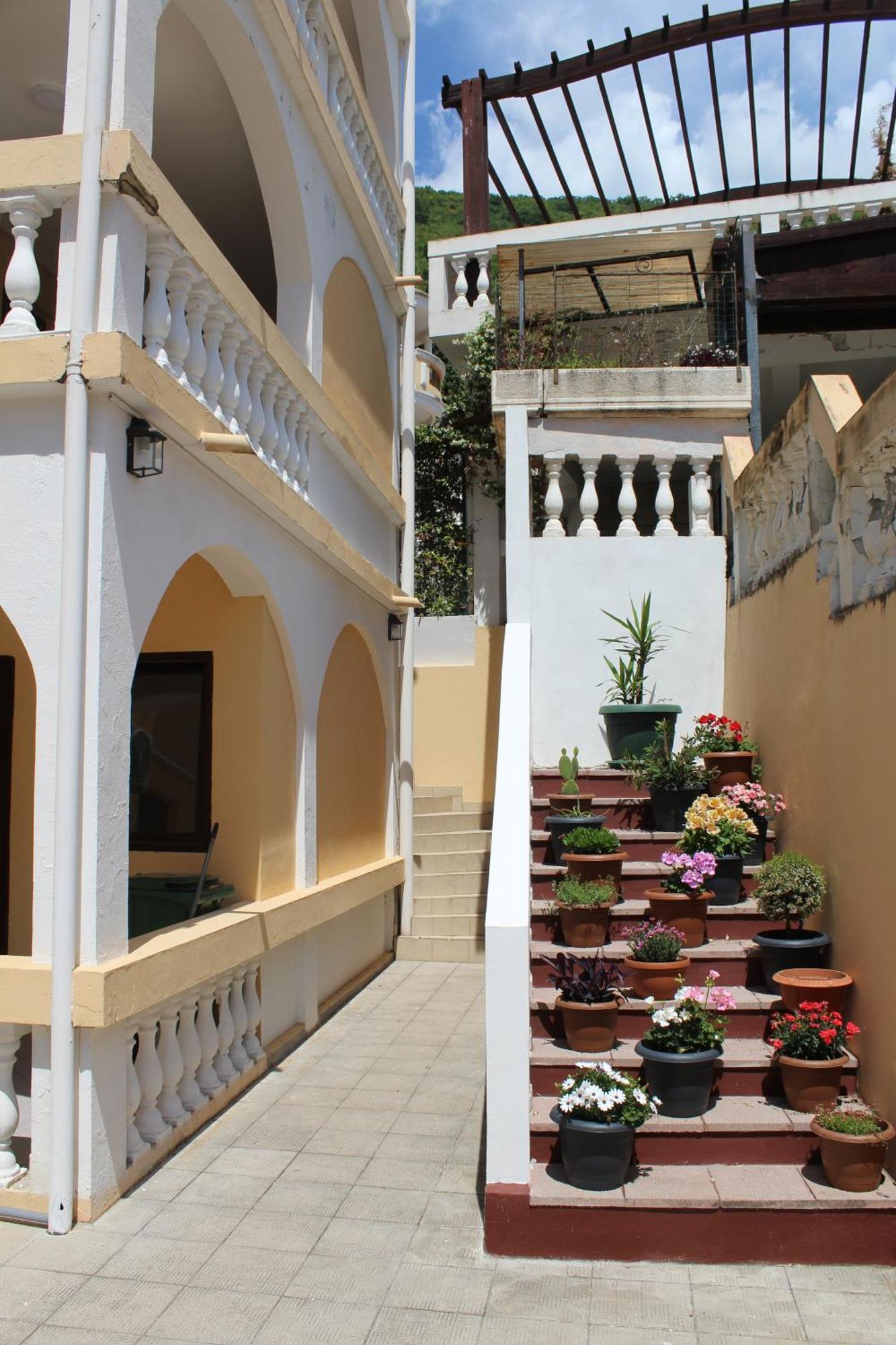 Apartmani Lime Petrovac Kültér fotó